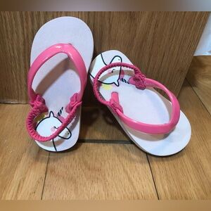 Unicorn flip flops 5/6